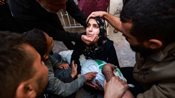 أكثر من 700 شهيد وجريح بالقصف الإسرائيلي على غزة بعد انتهاء الهدنة